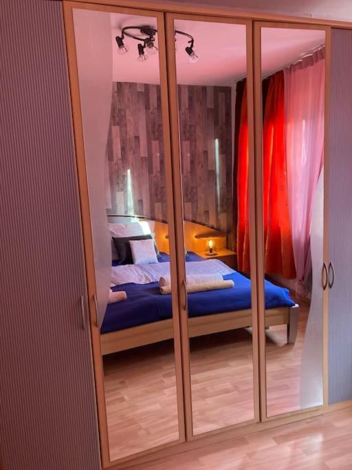 Toll Apartment Am Rhein Netflix Internet 1000 Mbits, Free Parking Дуйсбург Экстерьер фото